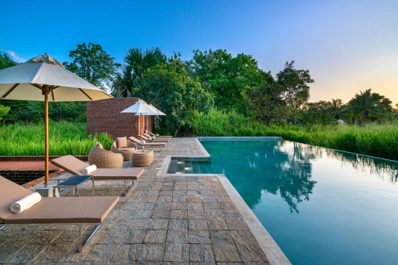 Taru Villas Maia - Хабарана Екстериор снимка