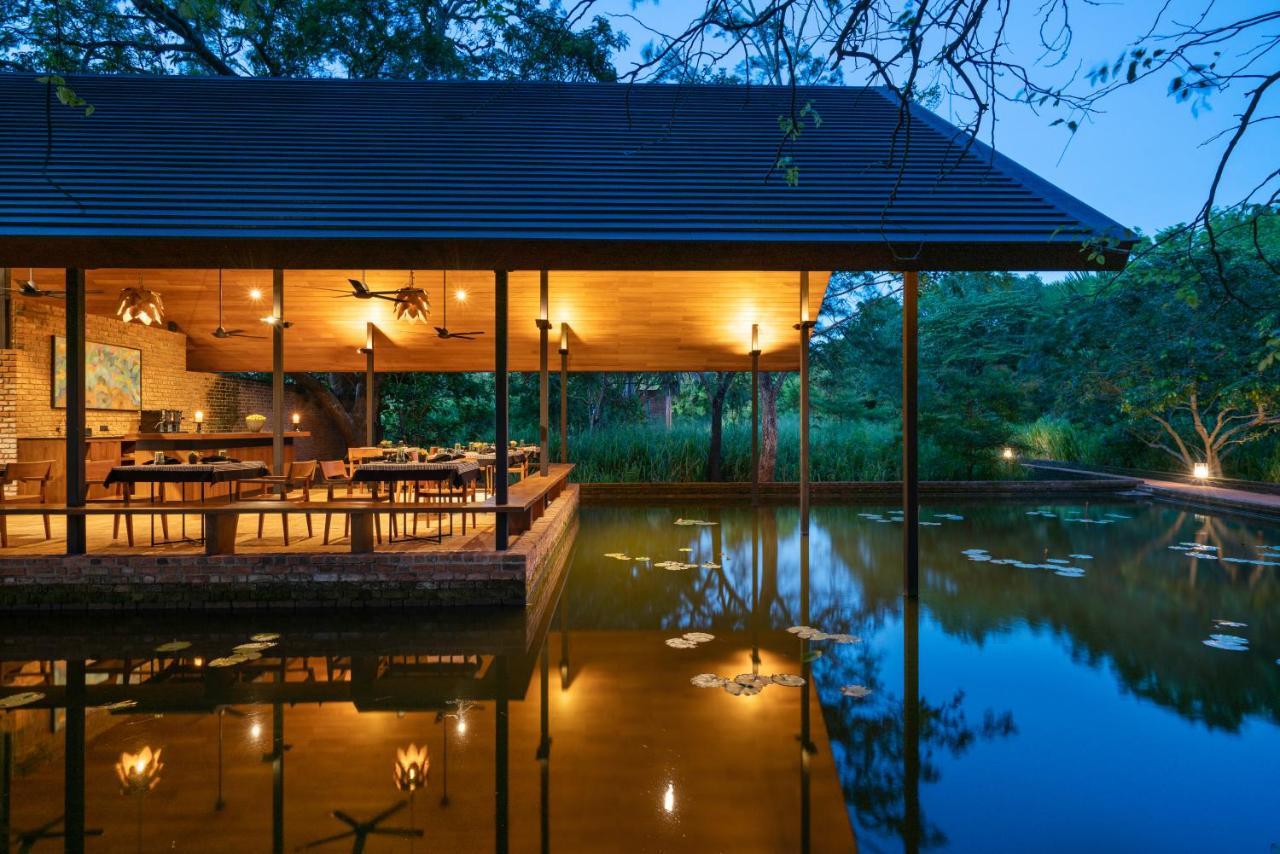 Taru Villas Maia - Хабарана Екстериор снимка